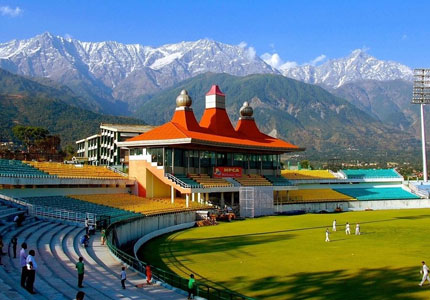 Chandigarh to Dharamshala Taxi Service